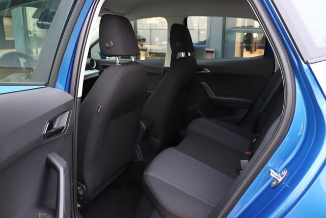 Seat Arona 1.0 TSI 95pk Style | Apple CarPlay(TM) & Android Auto(TM) | Cruise Control | Parkeersensoren | Climatronic