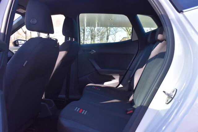 Seat Arona 1.0 TSI FR Automaat.Carplay.Stoelverwarming. 12 mnd BOVAG garantie Whatsapp 06-53188999