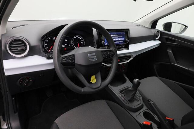Seat Arona 1.0 TSI 95 pk Reference | Trekhaak | Apple Carplay / Android Auto | Cruise Control
