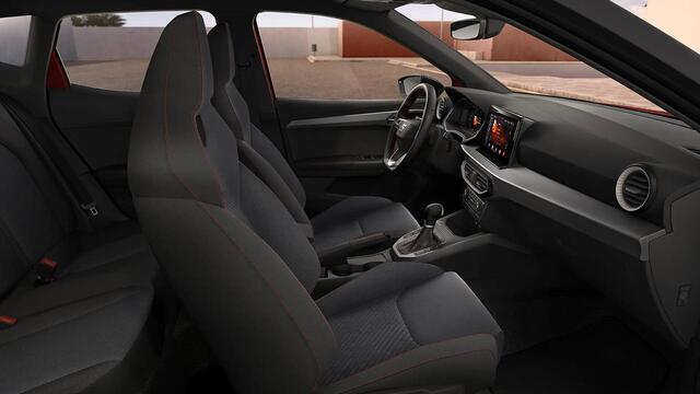 Seat Arona FR Business Connect 1.0 TSI 95 pk 5 versn. Hand | Black pack