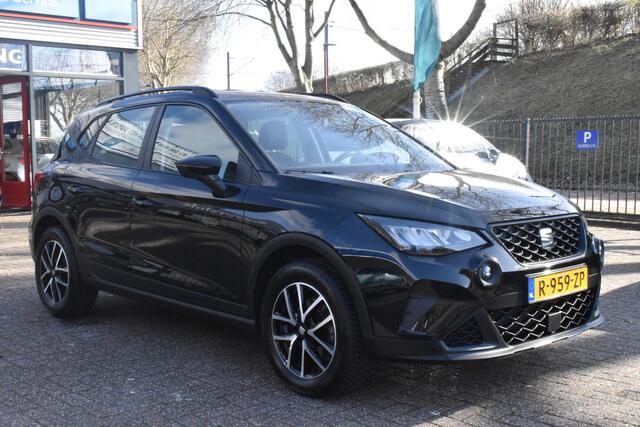 Seat Arona 1.0 TSI Reference Trekhaak | Carplay Navi | Cruise 12 mnd BOVAG garantie Whatsapp 06-53188999