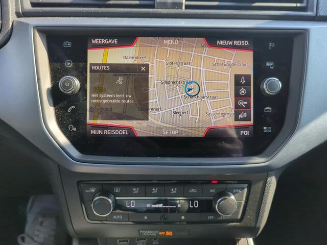 Seat Arona 1.0 TSI 115pk Style Business Intense / Navigatie / Clima / Camera / Do glas / 16"
