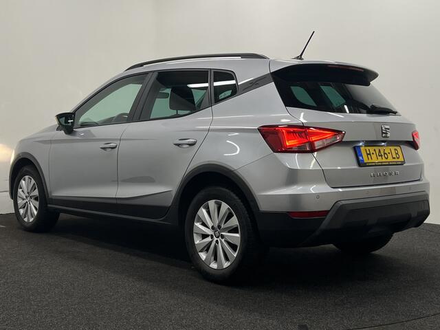 Seat Arona 1.0 TSI Style Business Intense | NAVIGATIE | STOELVERWARMING | CAMERA | KEYLESS |