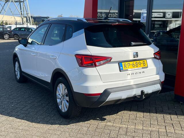 Seat Arona 1.0 TSI Xcellence Launch Edition / Navigatie / Camera / Afneembare trekhaak / 16'' LMV /
