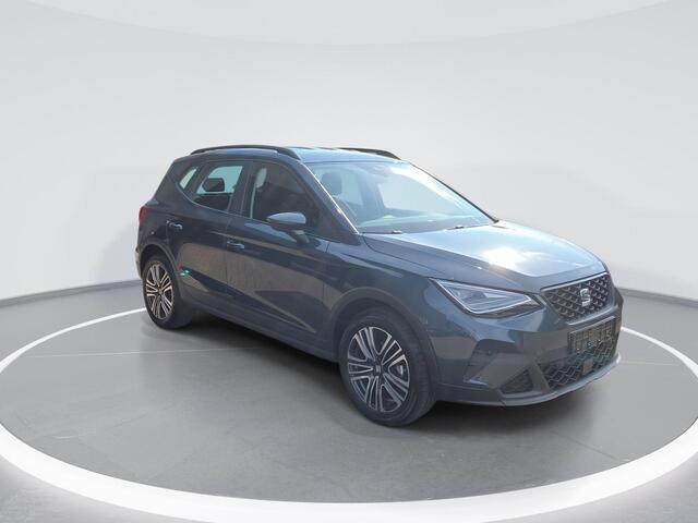 Seat Arona 1.0 Tsi 110pk DSG Style · Apple/Android Car Play · Camera · Park Assist · P-Sensoren · ACC · 17'' Inch · Garantie t/m 25-01-2029 of 100.000km