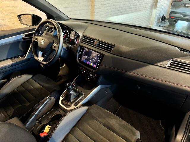 Seat Arona 1.0 TSI FR Business Intense 110pk Camera Alcantara Virtual 18''