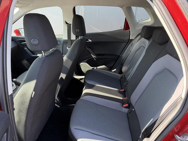 Seat Arona 1.0 TSI Style Launch Edition / Dealer onderhouden / Navigatie / Airco / Parkeersensoren / Apple carplay & Android auto /