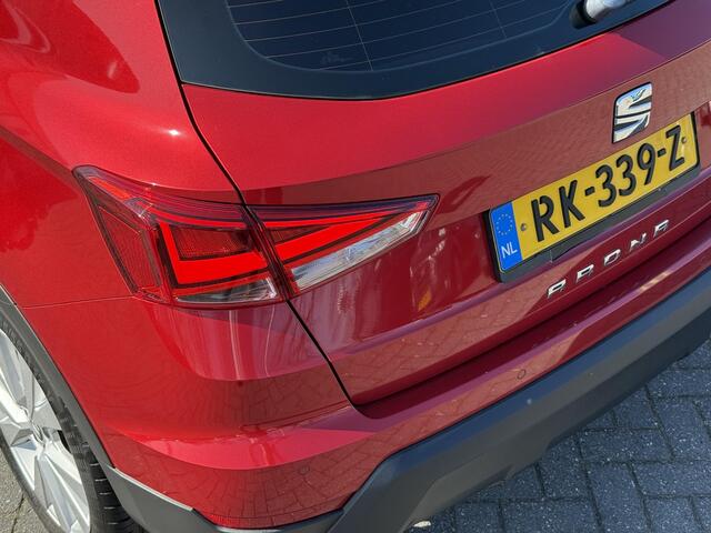 Seat Arona 1.0 TSI Style Launch Edition / Dealer onderhouden / Navigatie / Airco / Parkeersensoren / Apple carplay & Android auto /