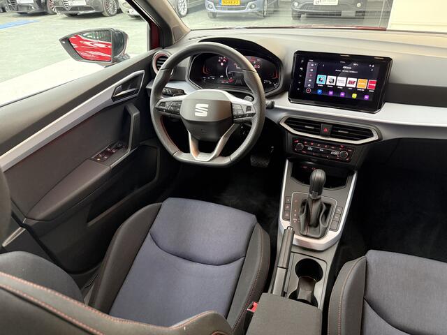 Seat Arona 1.0 EcoTSI FR Anniversary, 115Pk, 2024, 1ste eigenaar, BTW auto, Apple carplay, Navigatie, Stoelverwarming, Getinte ruiten, Adaptieve cruisecontrol,