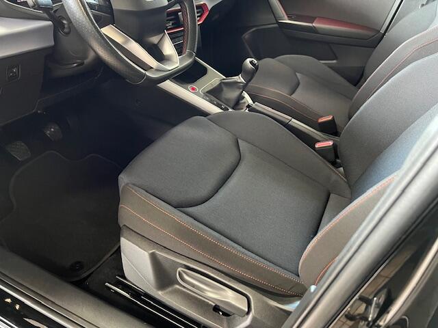 Seat Arona 1.0 TSI FR 81 KW / 110 PK Camera / Full Led / Apple Car Play / Navi / Stoelverw. / Cruise / PDC / Keyless