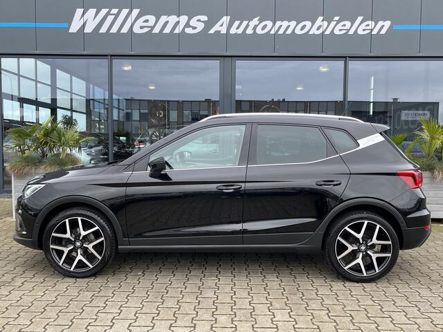 Seat Arona 1.5 TSI EVO FR Business Intense Camera, Afneembare Trekhaak & Adaptive Cruise