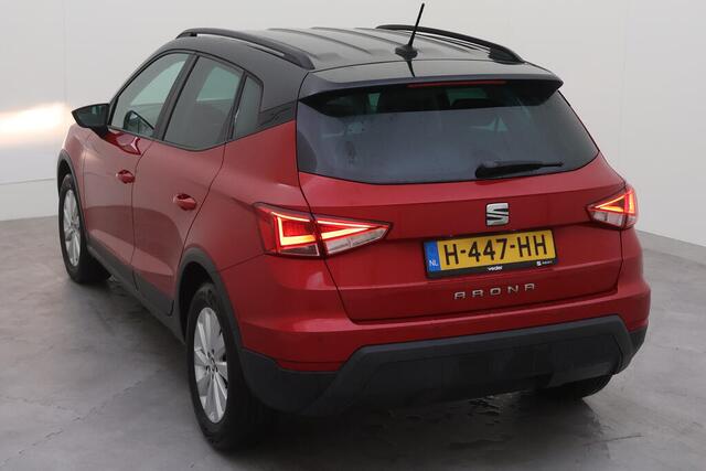 Seat Arona 1.0 TSI Style Business Intense / Navigatie / Camera / Climate controle / Parkeersensoren V+A /