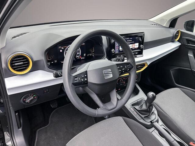 Seat Arona Reference 1.0 TSI 95pk Cruise control, Airco, App connect, DAB, Radio, Parkeersensor achter, LED koplampen, Bluetooth