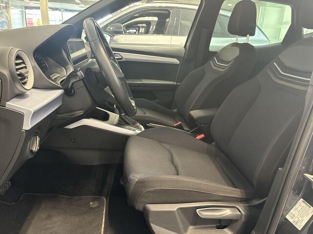 Seat Arona 1.0 Tsi 110pk DSG FR · Camera · Apple/Android Car Play · Park Assist · Navi · Cruise Control · 17'' Inch ·