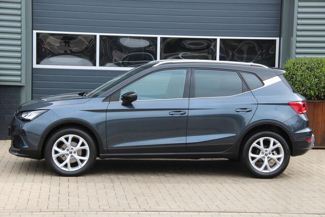 Seat Arona 1.0 TSI FR Automaat 111Pk | 1e Eigenaar | FULL- LED | Keyless Go | Adapt Cruise | Camera | Stoelverw | DAB | Lane Assist | Sportstoelen | Digi-Dash | LMV17'' Sportstoelen | Digi-Dash | LMV17'' | Dealer onderhouden | Zeer nette auto