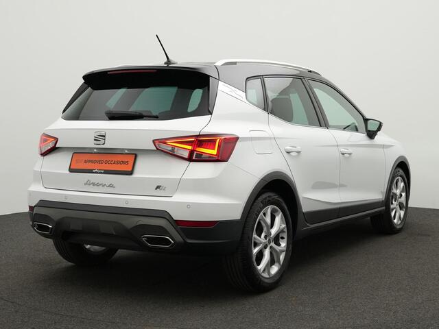 Seat Arona 1.0 EcoTSI 95 pk FR | Adaptive Cruise | Virtual Cockpit | Apple Carplay / Android auto | Parkeersensoren achter