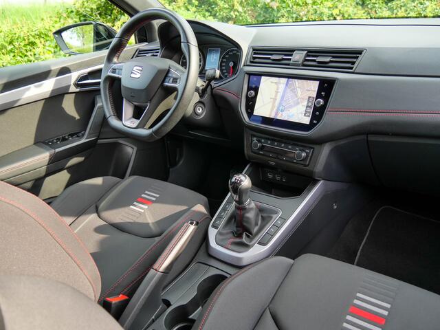 Seat Arona 1.0 TSI FR Business Intense | NAVIGATIE | CARPLAY | CAMERA |