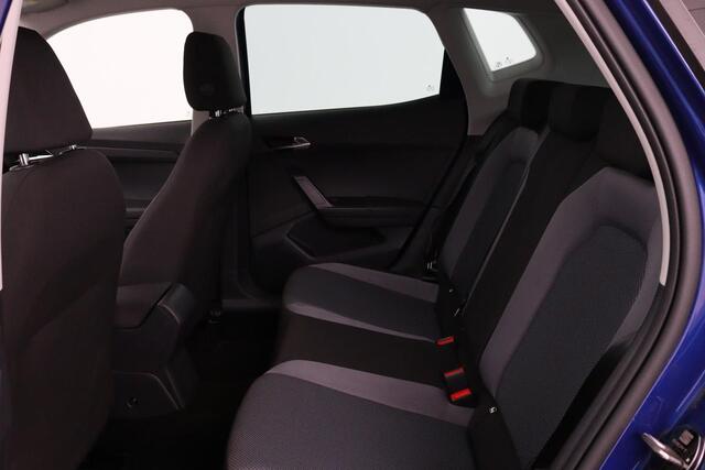 Seat Arona 1.0 TSI Style | Carplay | Climate control | Navigatie | Parkeerhulp | Cruise control | Bluetooth | Getint glas