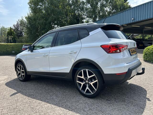 Seat Arona 1.0 TSI Xcellence Business Intense