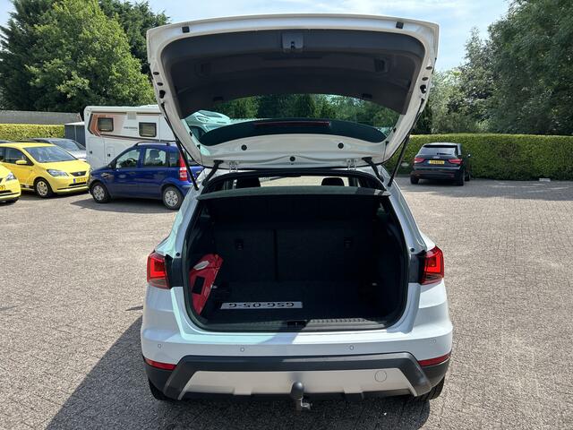 Seat Arona 1.0 TSI Xcellence Business Intense