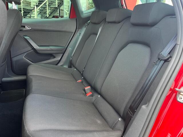 Seat Arona 1.0 TSI Xcellence Business Intense DSG Automaat / Stoelverwarm. / Camera / Keyless / Virtual Cockpit / Blind spot /