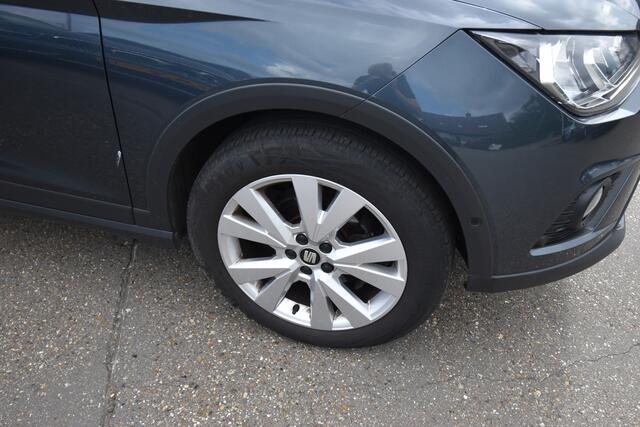 Seat Arona 1.0 TSI Style Business Intense , TREKHAAK , CLIMATR , A UITRIJ CAM , PDC V+A , NAVI ,