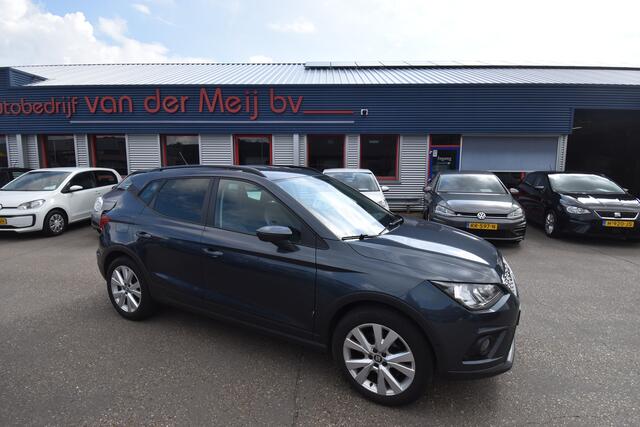 Seat Arona 1.0 TSI Style Business Intense , TREKHAAK , CLIMATR , A UITRIJ CAM , PDC V+A , NAVI ,