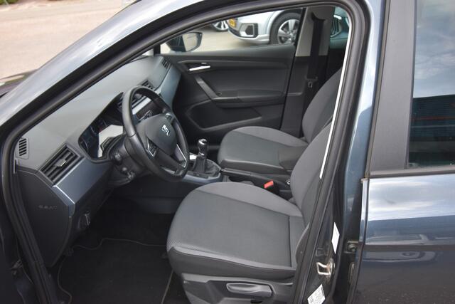 Seat Arona 1.0 TSI Style Business Intense , TREKHAAK , CLIMATR , A UITRIJ CAM , PDC V+A , NAVI ,