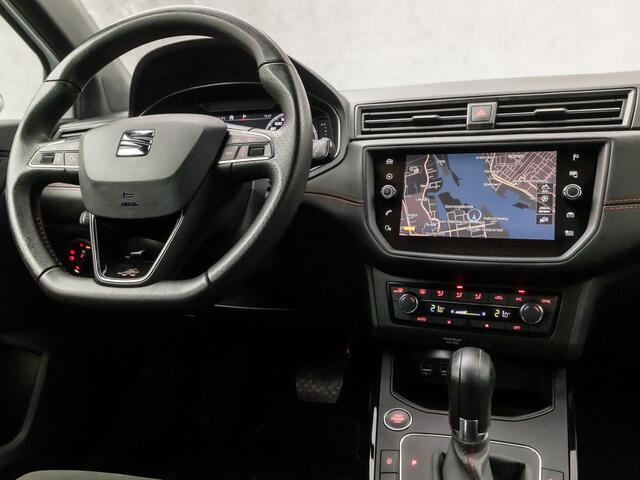 Seat Arona 1.0 TSI FR Sport Automaat (VIRTUAL COCKPIT, APPLE CARPLAY, GROOT NAVI, CAMERA, LEDER/ALCANTARA, SPORTSTOELEN, LED KOPLAMPEN, GETINT GLAS, ADAPTIVE CRUISE, NIEUWSTAAT)