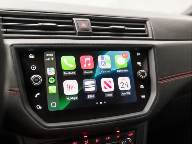 Seat Arona 1.0 TSI FR Sport Automaat (VIRTUAL COCKPIT, APPLE CARPLAY, GROOT NAVI, CAMERA, LEDER/ALCANTARA, SPORTSTOELEN, LED KOPLAMPEN, GETINT GLAS, ADAPTIVE CRUISE, NIEUWSTAAT)
