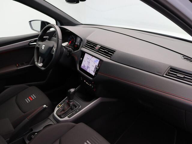 Seat Arona 1.0 TSI FR | Achteruitrijcamera | Trekhaak | Stoelverwarming | Automaat | LED verlichting |