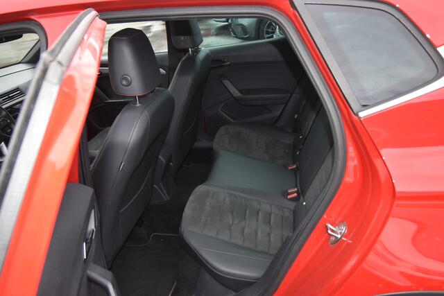 Seat Arona 1.5 TSI EVO FR Business Intense , CLIMATR , V STOEL VERW , VIRTUAL COCKPIT , A UITRIJ CAM , LED KOPL , NAVI ,CR CONTR ,