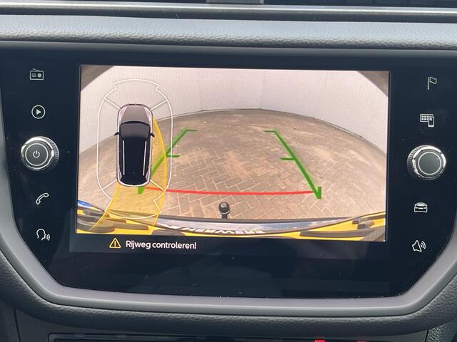 Seat Arona 1.0 TSI FR Business Intense Plus Automaat / Trekhaak (Trekgewicht 1.100kg) / Achteruitrijcamera / Apple Carplay & Android Auto / Navigatie full map / Verwarmde Voorstoelen / Alcantara Stoelen / Cruise- en Climate Control / DAB Radio