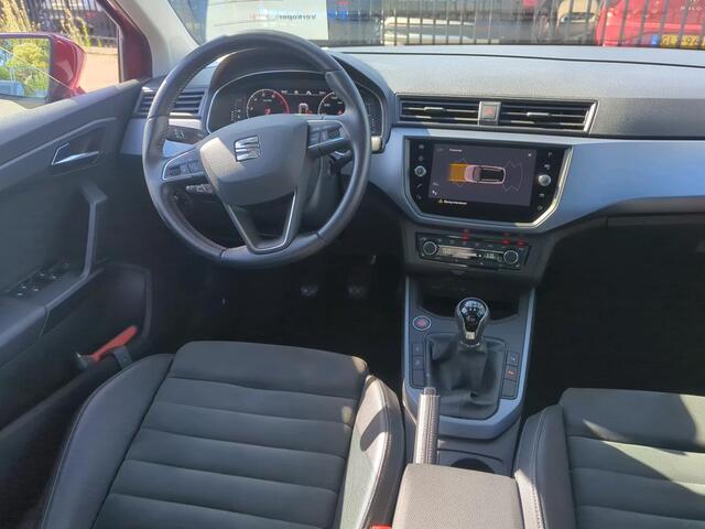 Seat Arona 1.0 TSI 95PK Style Business Intense Plus / LED / Achteruitrijcamera / Stoelverwarming / Digitale Cockpit / App-Connect