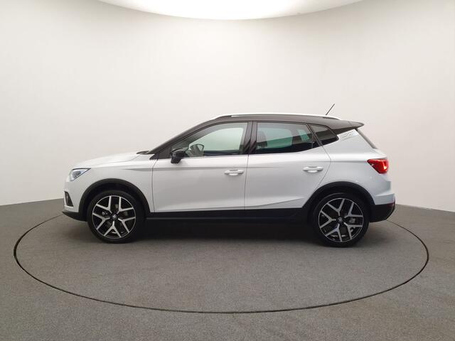 Seat Arona 1.0 TSI 115pk DSG/ AUT FR Camera, Adaptief cruise, Trekhaak, Keyless Entry