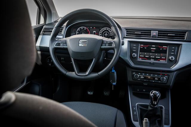 Seat Arona 1.0 TSI Style Business Intense I Virtual Cockpit I Apple CarPlay/Android Auto I Cruise control I Climate Control I Dode Hoek Assistent
