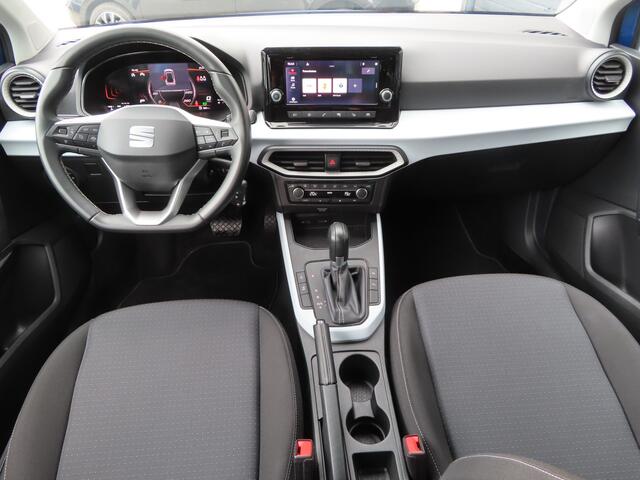 Seat Arona 1.0 TSI Style Business Connect | full led | camera | parkeer assistent | adaptive cruise