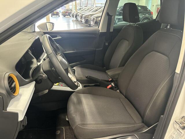 Seat Arona 1.0 TSI 110pk Style · Camera · Apple/Android Car Play · Navigatie · P-Sensoren · ACC · 16'' Inch ·