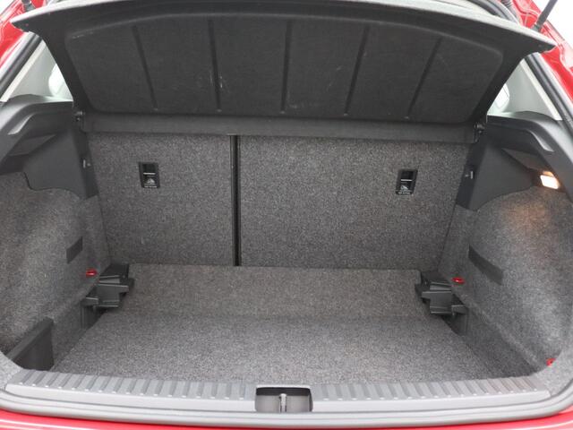 Seat Arona 1.0 TSI Style Launch Edition 95PK Navi, Clima, Cruise Controle, PDC voor en achter, DAB+, Trekhaak, 16" LM Velgen