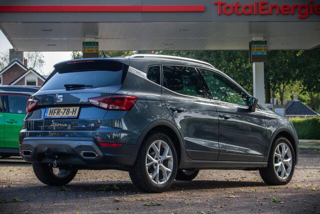 Seat Arona 1.0 TSI FR Business Connect | Trekhaak | Achteruitrijcamera |