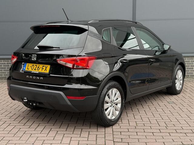 Seat Arona 1.0 TSI Style Business Intense Plus / Trekhaak / Digital Cockpit / Achteruitrij Camera / Stoel Verwarming /