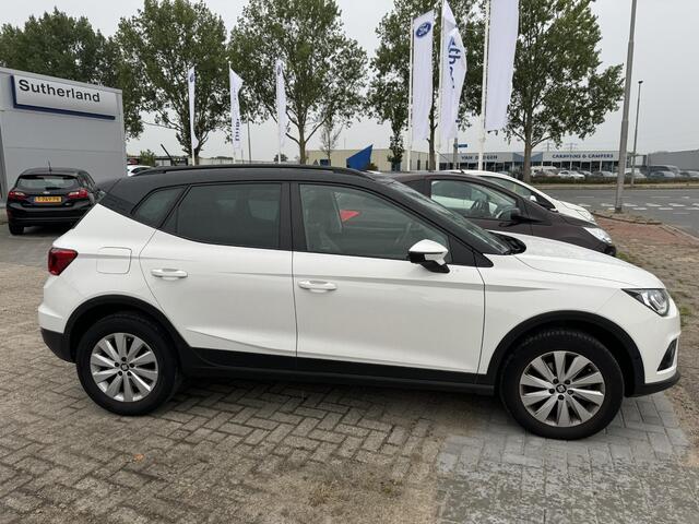 Seat Arona 1.0 TSI Style Business Intense 115pk |Apple Carplay/ Android auto | Achteruitrijcamera
