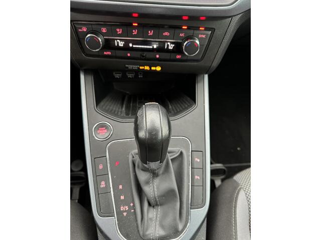 Seat Arona 1.0 TSI Style Business Intense 115pk |Apple Carplay/ Android auto | Achteruitrijcamera