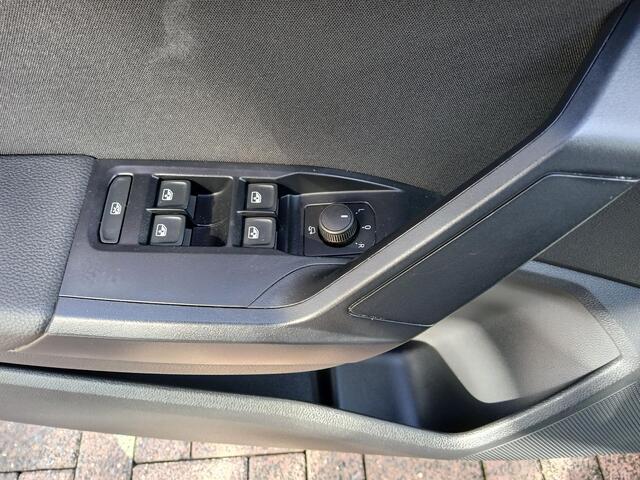 Seat Arona 1.0 TSI FR DSG-7 Business Connect