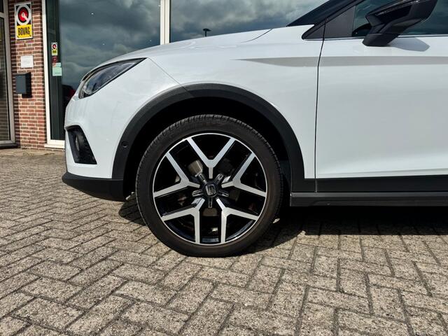 Seat Arona 1.0 TSI FR -TREKHAAK AFNEEMBAAR/ ALL IN PRIJS