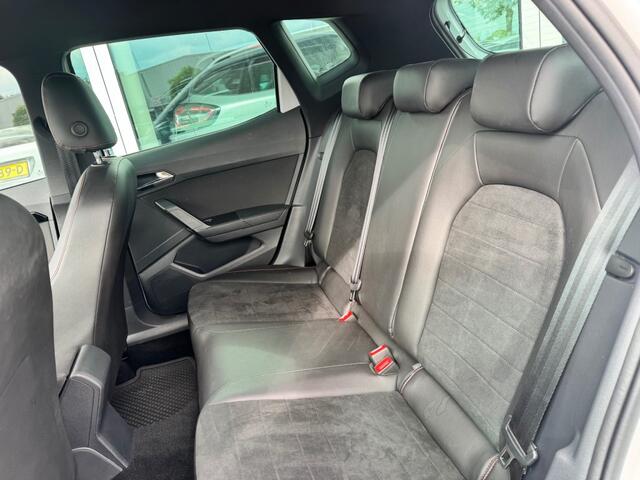 Seat Arona 1.0 TSI FR -TREKHAAK AFNEEMBAAR/ ALL IN PRIJS