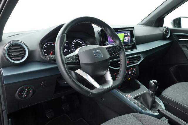 Seat Arona 1.0 TSI Xperience | Navi by App | Stoelverw. | Keyless | 17'' | PDC A | Clima