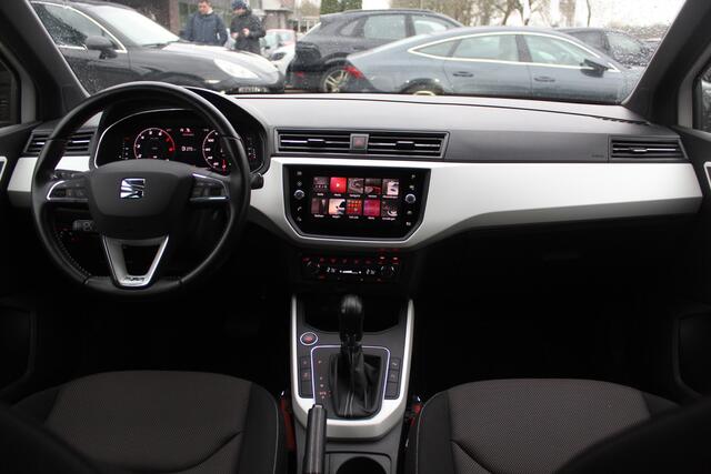 Seat Arona 1.0 TSI FR Xcellence Business Intense / Navigatie / Parkeerhulp achter / LED / 17'' / Stoelverwarming / DAB / Cruise Control Adaptief