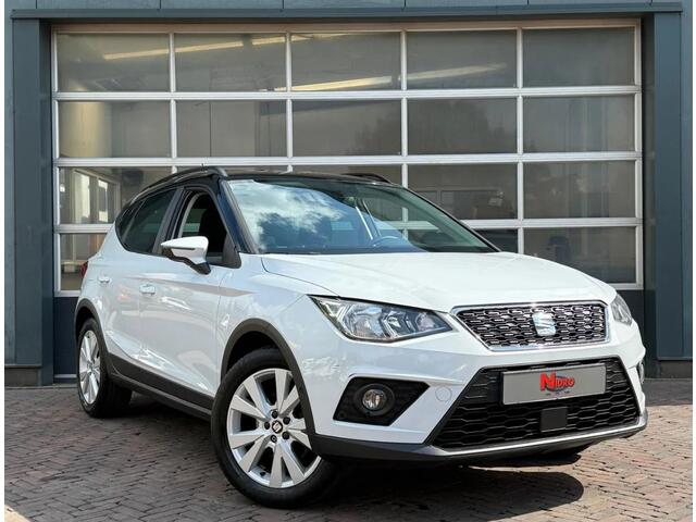 Seat Arona 1.0 TSI Style Business Intense Carplay Dealeronderhouden Cruise Clima Navi Camera