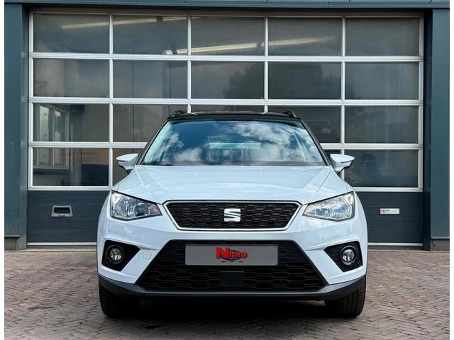Seat Arona 1.0 TSI Style Business Intense Carplay Dealeronderhouden Cruise Clima Navi Camera